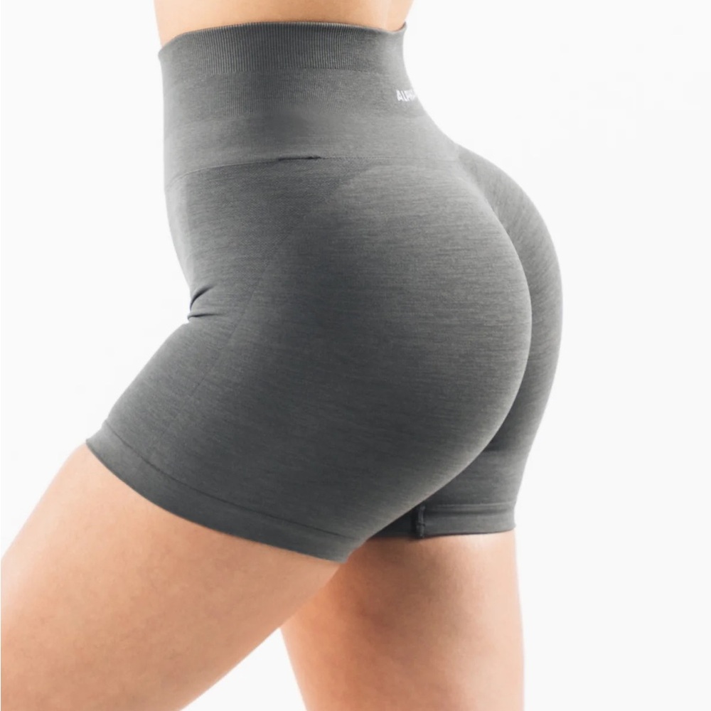 Alphalete AMPLIFY ULTRA-HIGH RISE SHORT - Smoke-Size S, New with bag